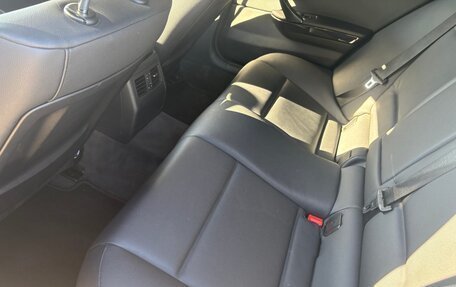 BMW 3 серия, 2011 год, 999 999 рублей, 8 фотография