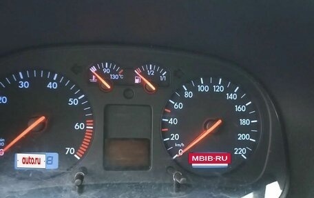 Volkswagen Golf IV, 2002 год, 310 000 рублей, 15 фотография
