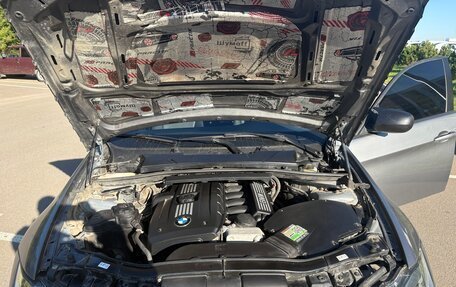 BMW 3 серия, 2011 год, 999 999 рублей, 18 фотография