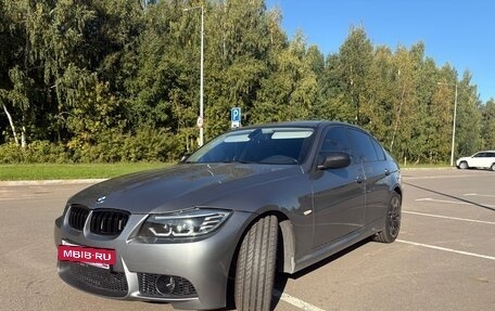 BMW 3 серия, 2011 год, 999 999 рублей, 20 фотография