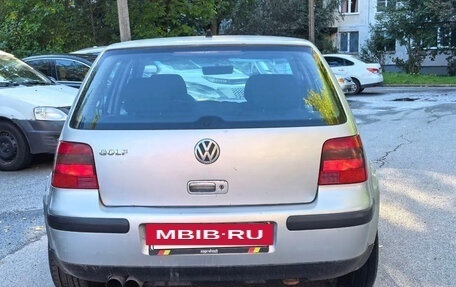 Volkswagen Golf IV, 2002 год, 250 000 рублей, 5 фотография