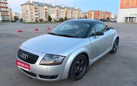 Audi TT, 2002 год, 700 000 рублей, 2 фотография