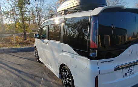 Honda Stepwgn IV, 2015 год, 2 300 000 рублей, 12 фотография