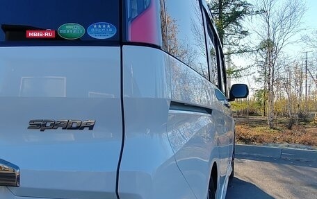Honda Stepwgn IV, 2015 год, 2 300 000 рублей, 8 фотография
