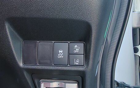 Honda Stepwgn IV, 2015 год, 2 300 000 рублей, 33 фотография