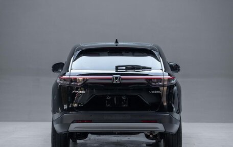 Honda Vezel, 2023 год, 1 380 000 рублей, 6 фотография