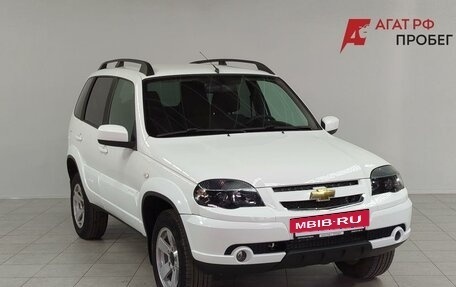 Chevrolet Niva I рестайлинг, 2019 год, 930 000 рублей, 3 фотография