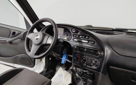 Chevrolet Niva I рестайлинг, 2019 год, 930 000 рублей, 14 фотография