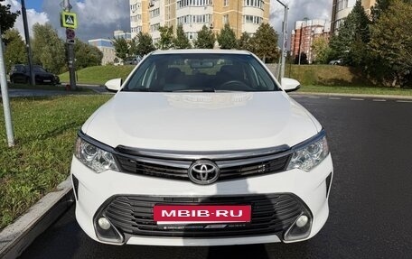 Toyota Camry, 2015 год, 1 650 000 рублей, 3 фотография