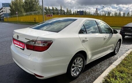 Toyota Camry, 2015 год, 1 650 000 рублей, 4 фотография