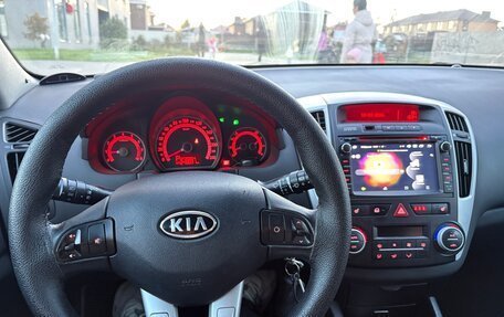 KIA cee'd I рестайлинг, 2010 год, 620 000 рублей, 11 фотография