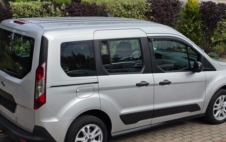 Ford Tourneo Connect II рестайлинг, 2022 год, 1 950 000 рублей, 8 фотография