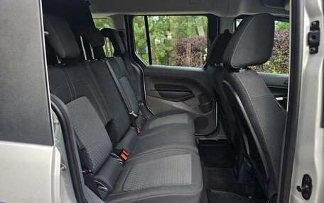 Ford Tourneo Connect II рестайлинг, 2022 год, 1 950 000 рублей, 19 фотография