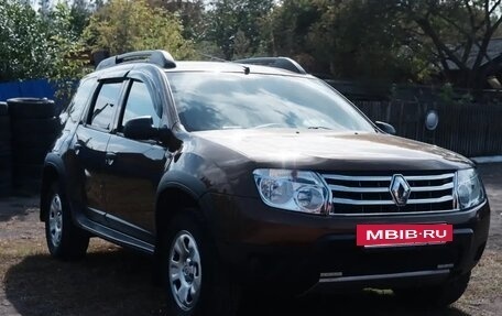 Renault Duster I рестайлинг, 2012 год, 810 000 рублей, 2 фотография