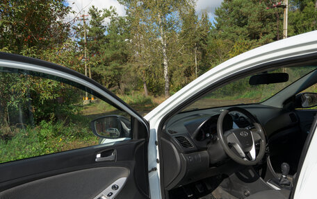 Hyundai Solaris II рестайлинг, 2014 год, 740 000 рублей, 11 фотография