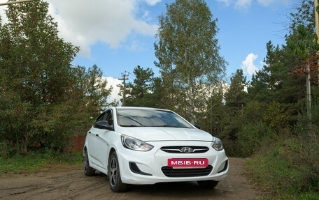Hyundai Solaris II рестайлинг, 2014 год, 740 000 рублей, 4 фотография