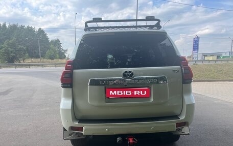 Toyota Land Cruiser Prado 150 рестайлинг 2, 2021 год, 7 100 000 рублей, 4 фотография