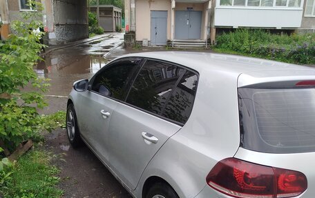Volkswagen Golf VI, 2011 год, 650 000 рублей, 3 фотография
