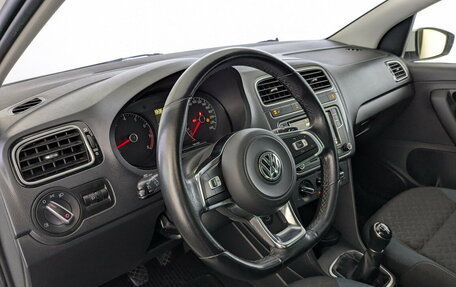 Volkswagen Polo VI (EU Market), 2019 год, 1 200 000 рублей, 16 фотография