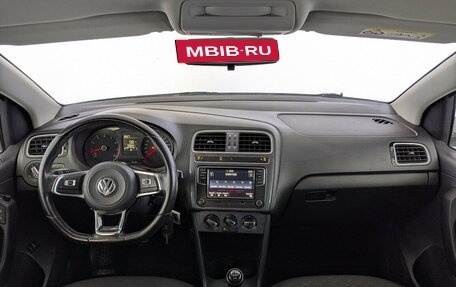 Volkswagen Polo VI (EU Market), 2019 год, 1 200 000 рублей, 14 фотография