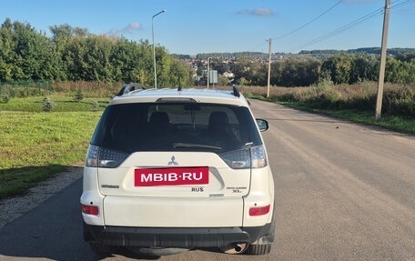 Mitsubishi Outlander III рестайлинг 3, 2011 год, 1 450 000 рублей, 5 фотография
