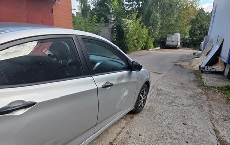 Hyundai Solaris II рестайлинг, 2012 год, 699 000 рублей, 3 фотография