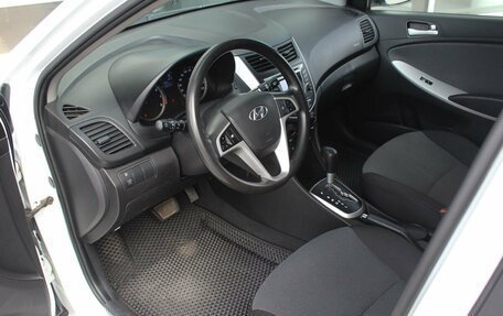 Hyundai Solaris II рестайлинг, 2013 год, 752 000 рублей, 10 фотография