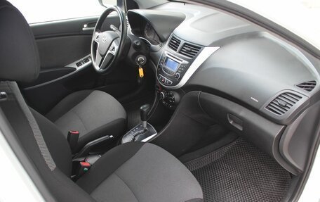 Hyundai Solaris II рестайлинг, 2013 год, 752 000 рублей, 16 фотография