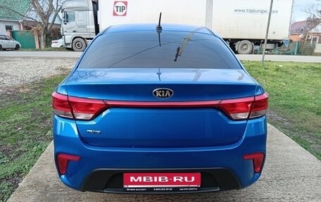 KIA Rio IV, 2018 год, 1 500 000 рублей, 18 фотография