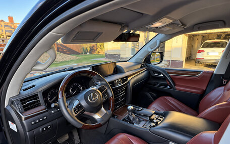 Lexus LX III, 2015 год, 5 850 000 рублей, 10 фотография