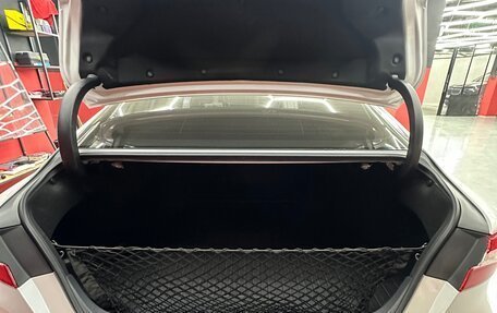 Toyota Camry, 2020 год, 3 190 000 рублей, 13 фотография
