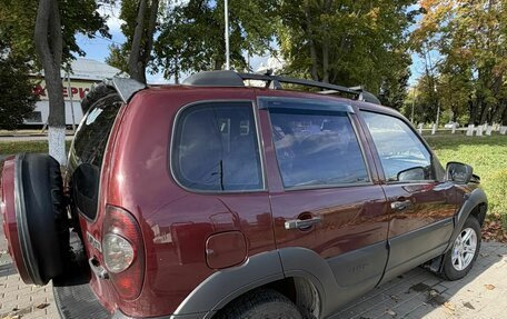 Chevrolet Niva I рестайлинг, 2005 год, 400 000 рублей, 12 фотография