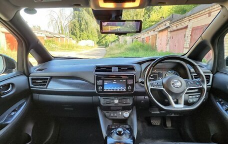 Nissan Leaf II, 2017 год, 1 550 000 рублей, 4 фотография