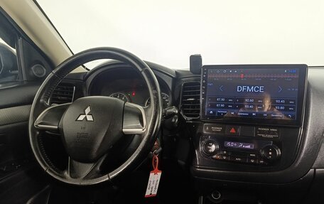 Mitsubishi Outlander III рестайлинг 3, 2012 год, 1 260 000 рублей, 12 фотография