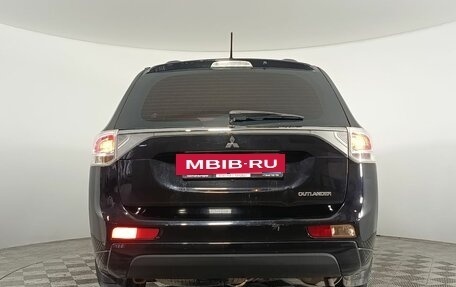 Mitsubishi Outlander III рестайлинг 3, 2012 год, 1 260 000 рублей, 6 фотография