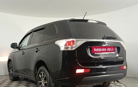 Mitsubishi Outlander III рестайлинг 3, 2012 год, 1 260 000 рублей, 5 фотография