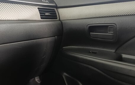 Mitsubishi Outlander III рестайлинг 3, 2012 год, 1 260 000 рублей, 14 фотография