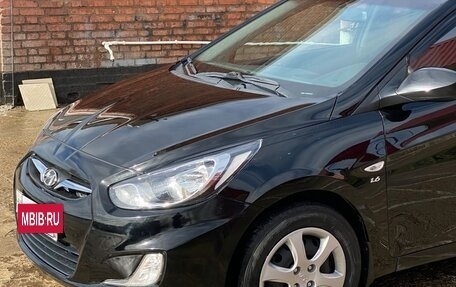 Hyundai Solaris II рестайлинг, 2012 год, 910 000 рублей, 8 фотография