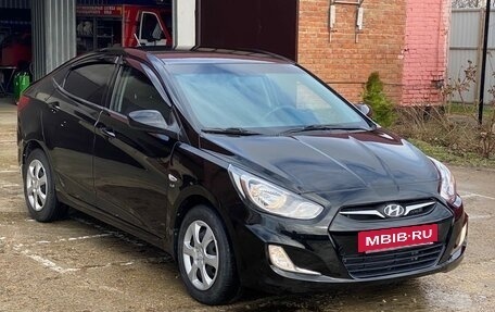 Hyundai Solaris II рестайлинг, 2012 год, 910 000 рублей, 6 фотография