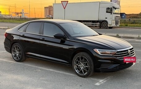 Volkswagen Jetta VII, 2019 год, 1 750 000 рублей, 2 фотография