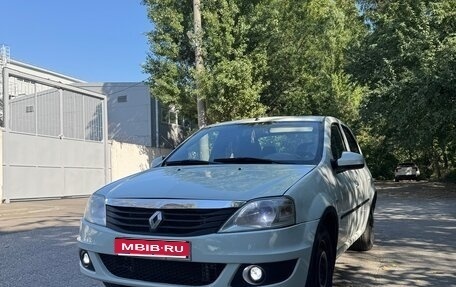 Renault Logan I, 2013 год, 350 000 рублей, 1 фотография