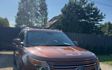 Ford Explorer VI, 2013 год, 1 650 000 рублей, 1 фотография