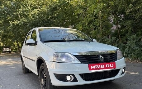 Renault Logan I, 2013 год, 350 000 рублей, 6 фотография