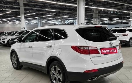 Hyundai Santa Fe III рестайлинг, 2014 год, 1 999 000 рублей, 4 фотография