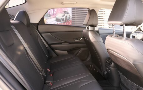 Hyundai Elantra, 2022 год, 2 200 000 рублей, 8 фотография