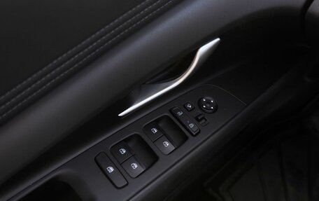 Hyundai Elantra, 2022 год, 2 200 000 рублей, 13 фотография