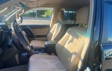 Toyota Land Cruiser Prado 150 рестайлинг 2, 2010 год, 2 500 000 рублей, 11 фотография