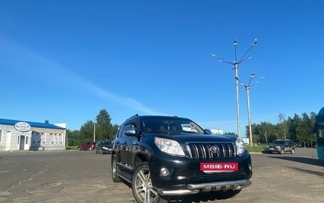 Toyota Land Cruiser Prado 150 рестайлинг 2, 2010 год, 2 500 000 рублей, 7 фотография
