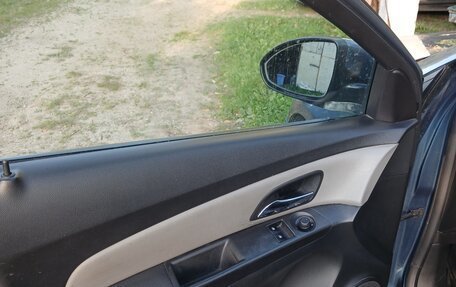 Chevrolet Cruze II, 2013 год, 560 000 рублей, 9 фотография