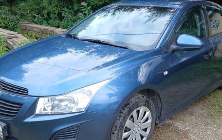 Chevrolet Cruze II, 2013 год, 560 000 рублей, 3 фотография